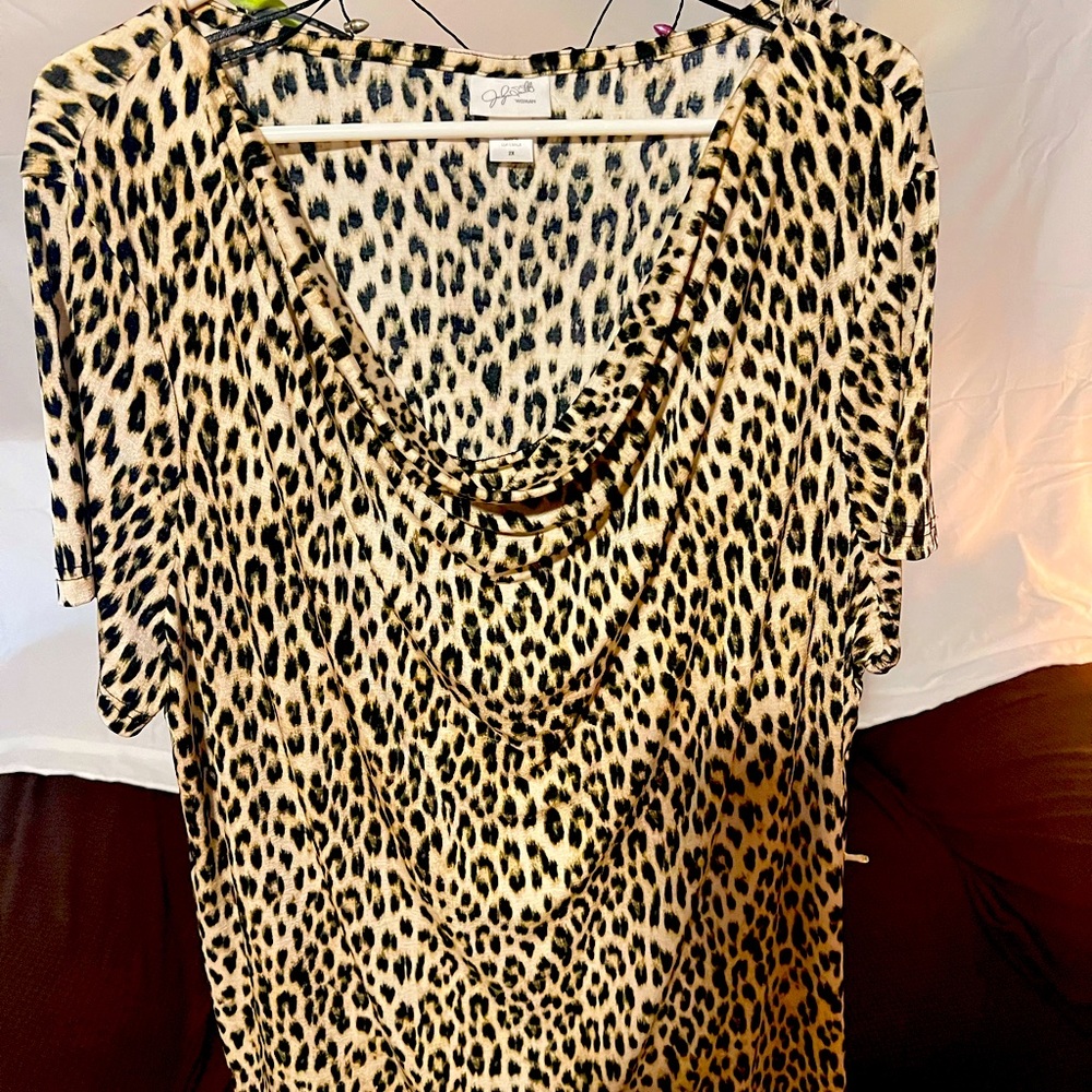 JACLYN SMITH LEOPARD PRINT WOMENS TOP SIZE 2X